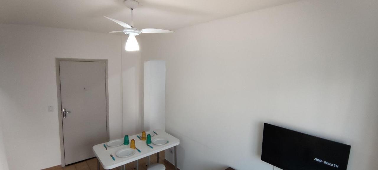 Excelente local - Praia da Guilhermina, com tudo próximo Apartamento Praia Grande  Exterior foto